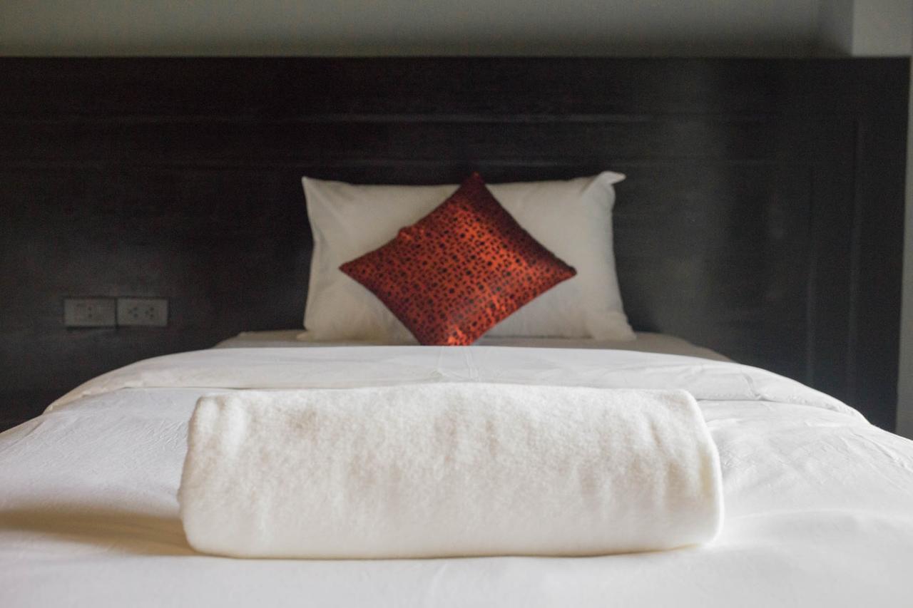 B-Black Residence ชลบุรี ภายนอก รูปภาพ