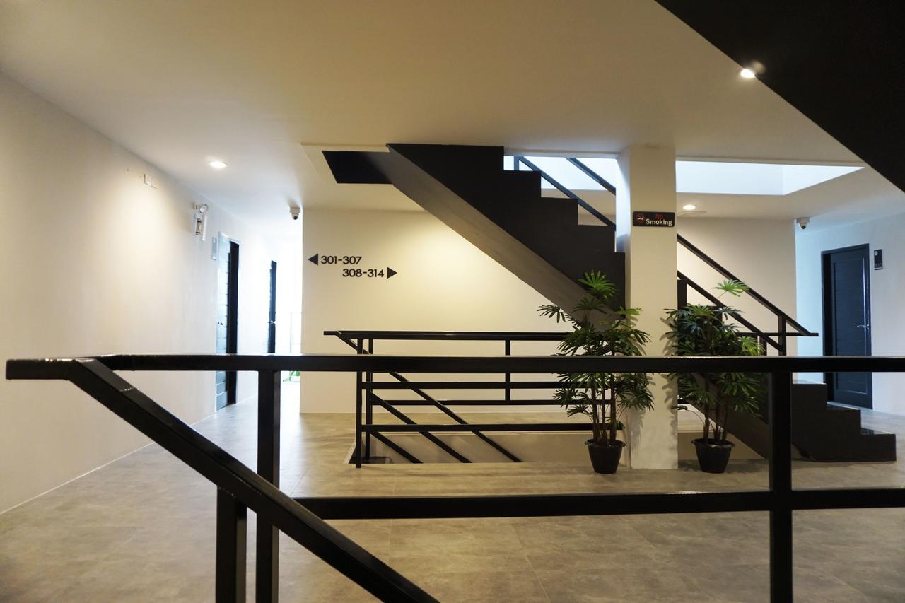 B-Black Residence ชลบุรี ภายนอก รูปภาพ