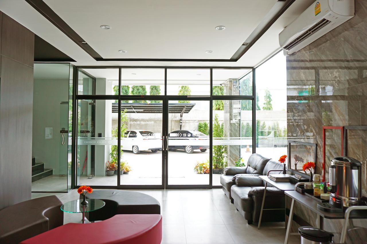 B-Black Residence ชลบุรี ภายนอก รูปภาพ